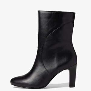 Naturalizer Harlene Leather Bootie (Women)